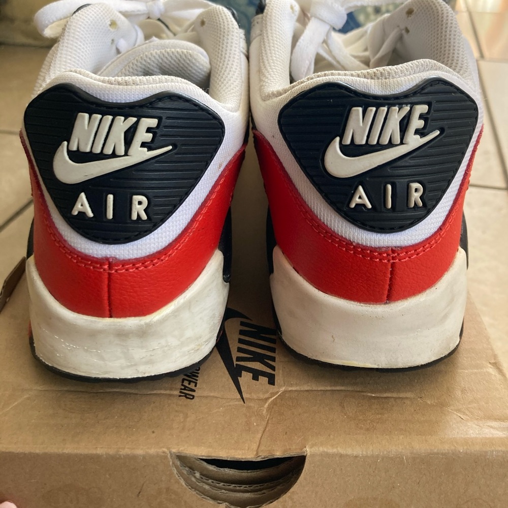 Good condition Nike Air max 90s kids - Picture 4 of 4